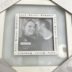 Malden "Love kisses Romance" Picture Frame  White & Frosted Glass for 4X4 Photo